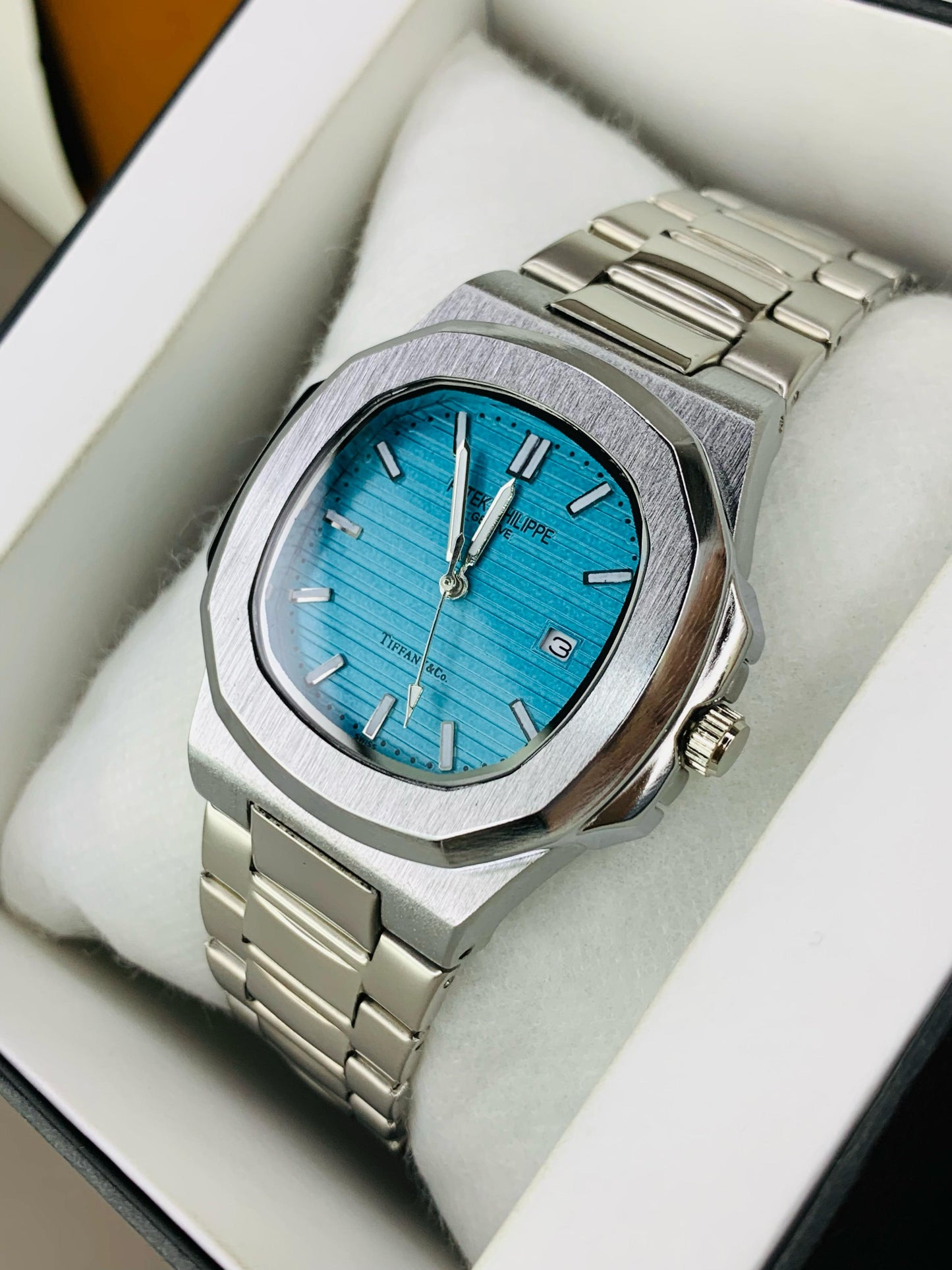 P@tek Phillips Tiffany Dial